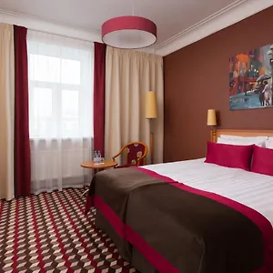 4* Hotell Oktiabrskaya